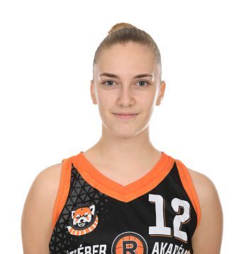 Jászberényi Júlia