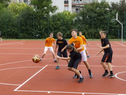 Két újabb kosárlabdapályával gazdagodott Pécs