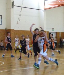 Hatalmas szív és küzdeni tudás: U12-es csapataink döntőznek a hétvégén