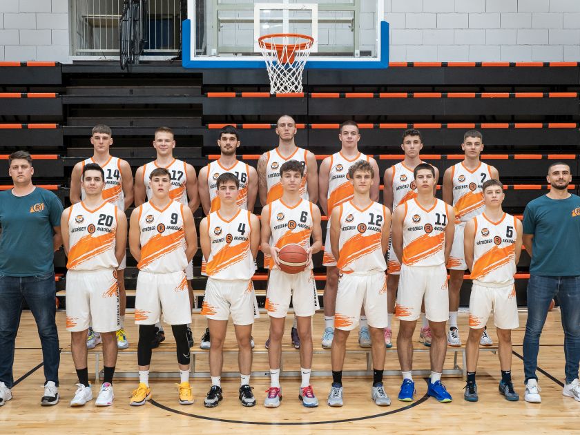 A most rajtoló szezonban teljesen új kihívás vár U20-as fiú csapatunkra