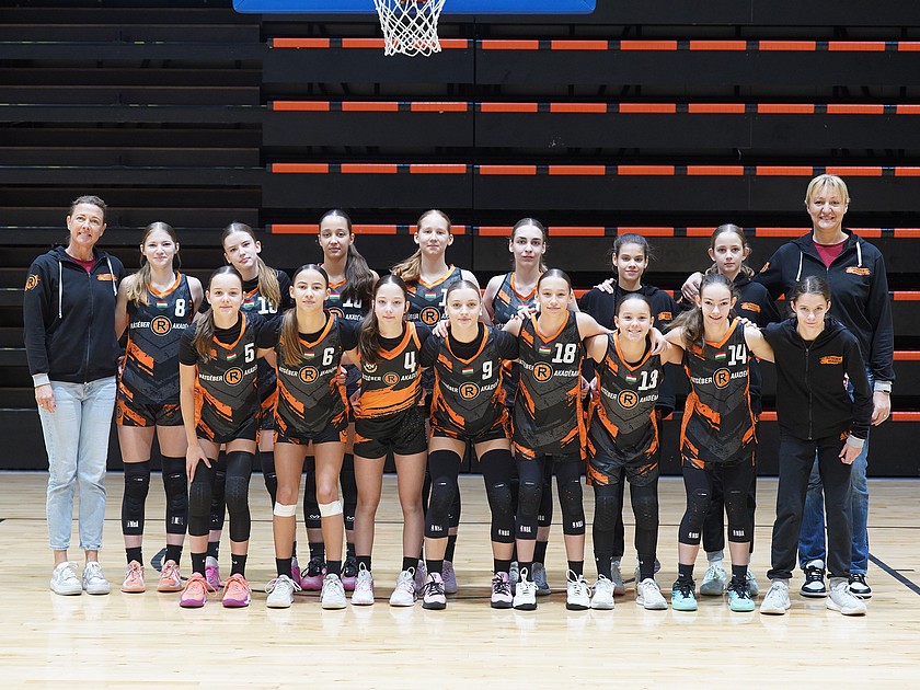 Igazi csapatmunka volt serdülő lányaink négy győzelme a nemzetközi tornán