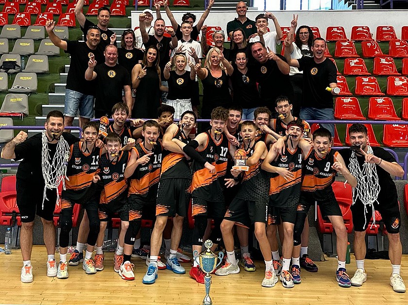 Mindent megnyert serdülő csapatunk, amit lehetett idén: ezúttal az EYBL szuperdöntőjét!