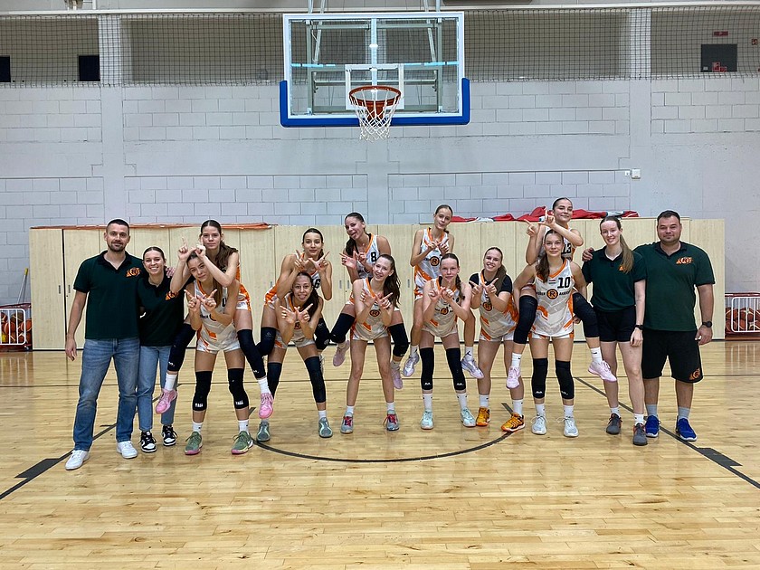 Nagyszerű mentalitásuknak köszönhetően magabiztosan jutottak a felsőházba U16-os lányaink