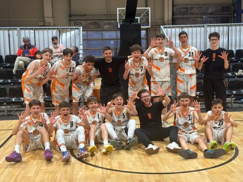 Rengeteget fejlődtek a serdülő fiúk, akik az ötödik fordulóban biztosították helyüket az országos döntőben!