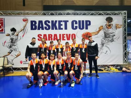 Tornagyőztesként tért haza Szarajevóból U13-as fiú csapatunk