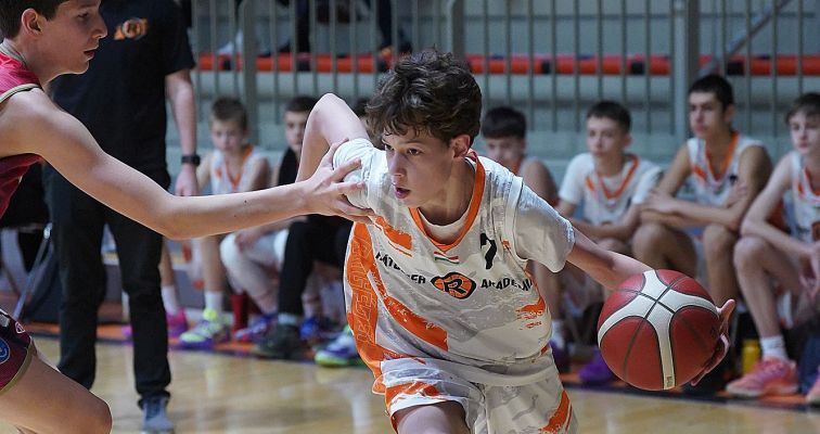 A jó munkásemberből igazi vezérré vált – márciusban fiú vonalon Gáspár Bulcsú lett „A hónap játékosa”