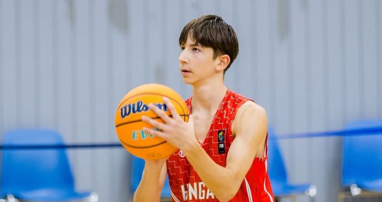 Elhivatott, a hozzáállása példaértékű – decemberben fiú vonalon Lánczos Lázár lett „A hónap játékosa”