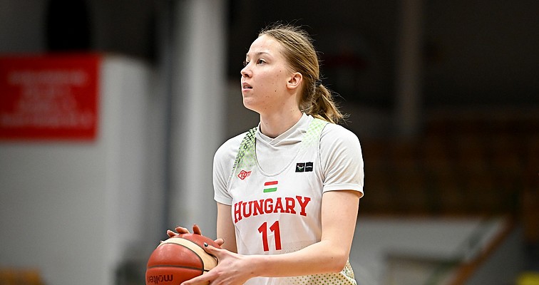 Josepovits Kinga ott lesz a felnőtt válogatottal az isztambuli világbajnoki selejtezőn