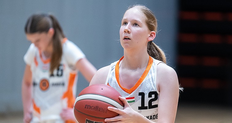 Takács-Kiss Virág példáját követné Riger Lili, március legjobbja