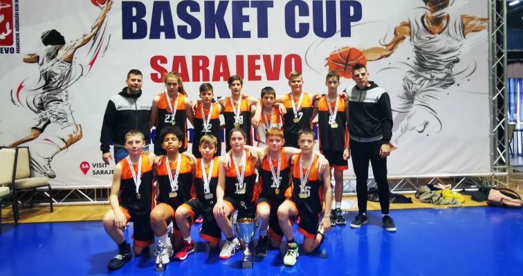 Tornagyőztesként tért haza Szarajevóból U13-as fiú csapatunk