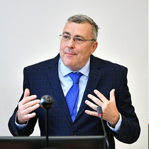 Rátgéber László